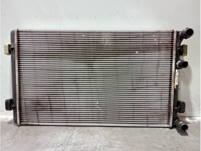Recambio de radiador agua para audi a3 (8l) referencia OEM IAM 1J0121253AD  