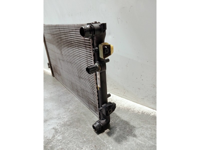 Recambio de radiador agua para audi a3 (8l) referencia OEM IAM 1J0121253AD  