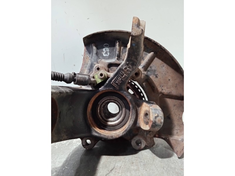 Recambio de mangueta delantera derecha para audi a3 (8l) referencia OEM IAM 1J06AH  