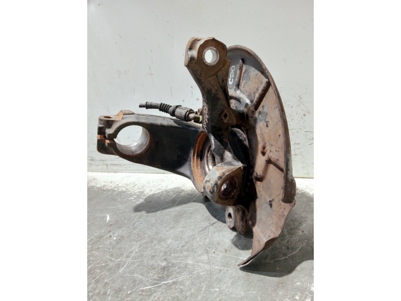 Recambio de mangueta delantera derecha para audi a3 (8l) referencia OEM IAM 1J06AH  