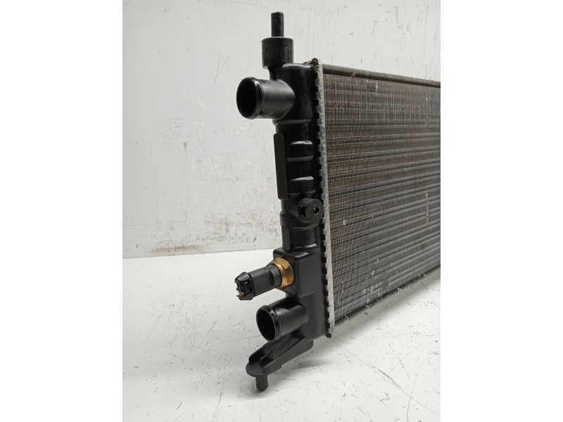 Recambio de radiador agua para opel corsa b referencia OEM IAM NRF2002026  