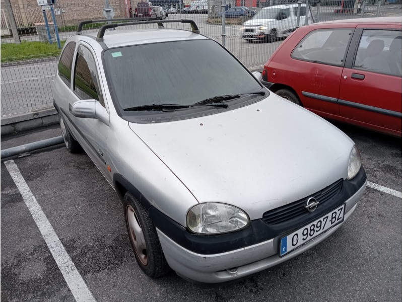 opel corsa b del año 1998
