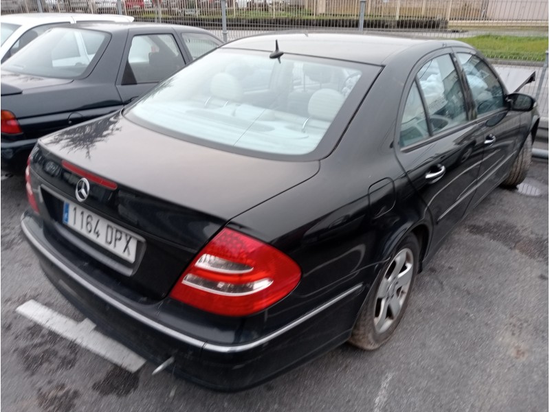 mercedes clase e (w211) berlina del año 2005