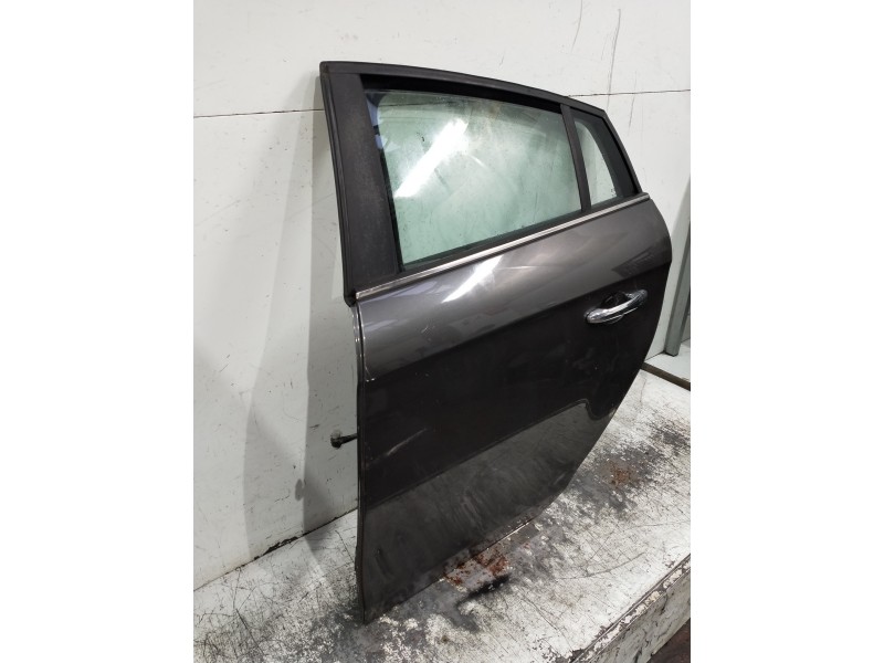 Recambio de puerta trasera izquierda para fiat bravo (198) referencia OEM IAM   5P