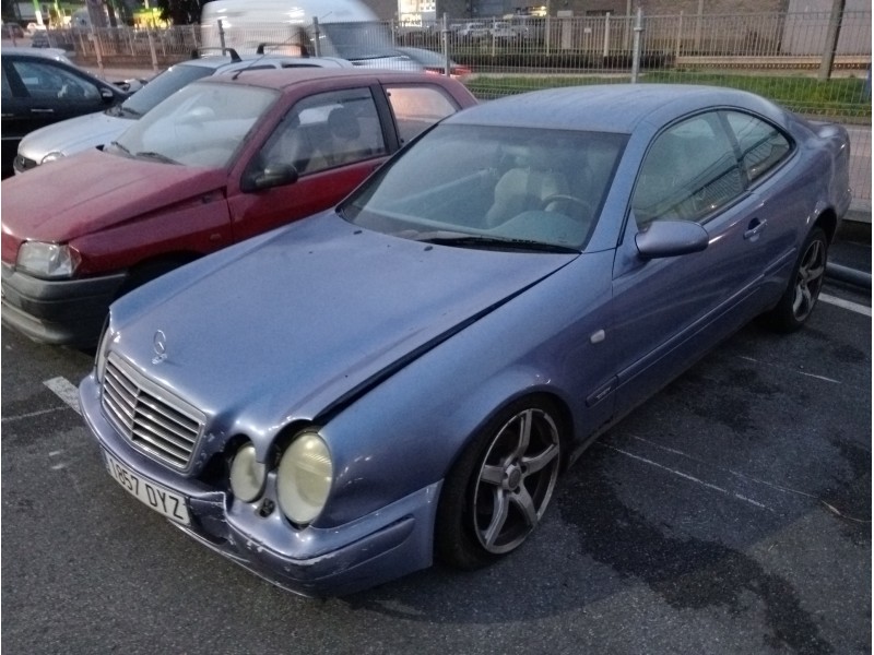 mercedes clase clk (w208) coupe del año 2006