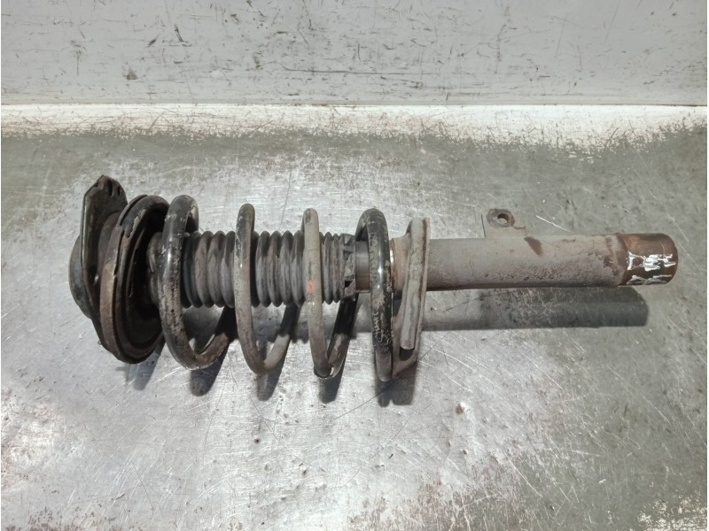 Recambio de amortiguador delantero derecho para citroen xsara picasso referencia OEM IAM   