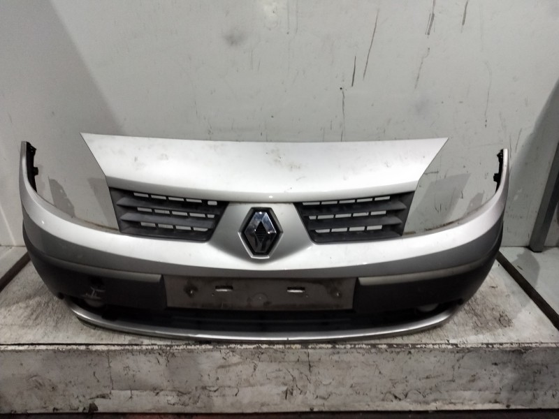 Recambio de paragolpes delantero para renault scenic ii referencia OEM IAM   