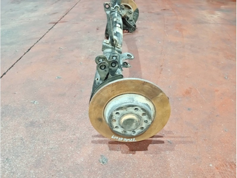 Recambio de puente trasero para volkswagen caddy furgón/kombi referencia OEM IAM 5R3501101M  DISCO / ABS