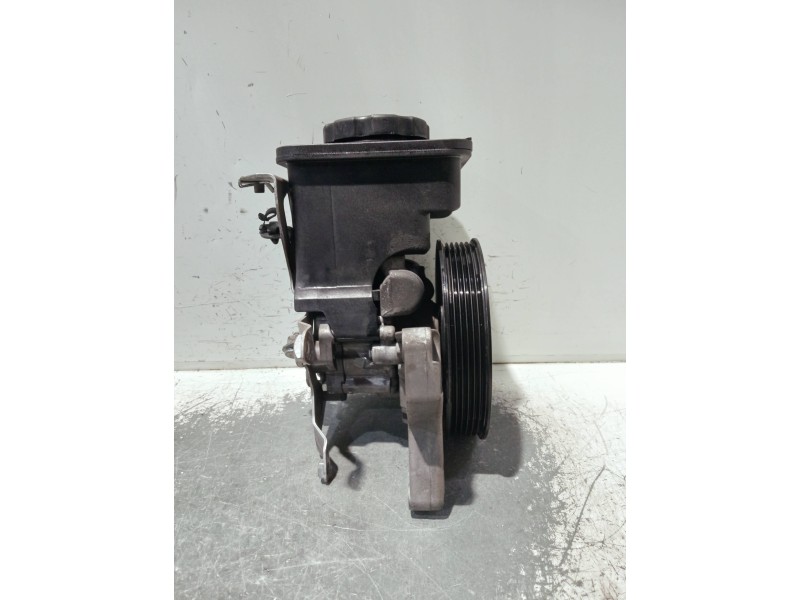 Recambio de bomba direccion para bmw serie 3 compact (e46) referencia OEM IAM 675657501E 7692974519 