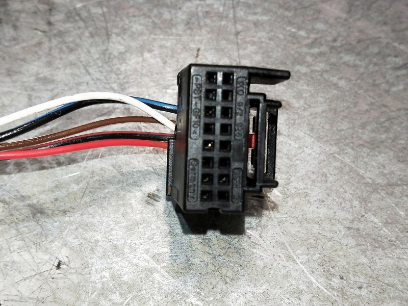 Recambio de retrovisor derecho para volkswagen caddy furgón/kombi referencia OEM IAM   ELECTRICO