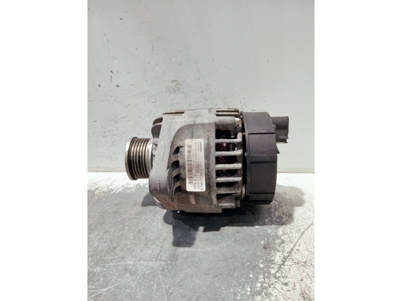 Recambio de alternador para fiat bravo (198) referencia OEM IAM 51727338 A115I 