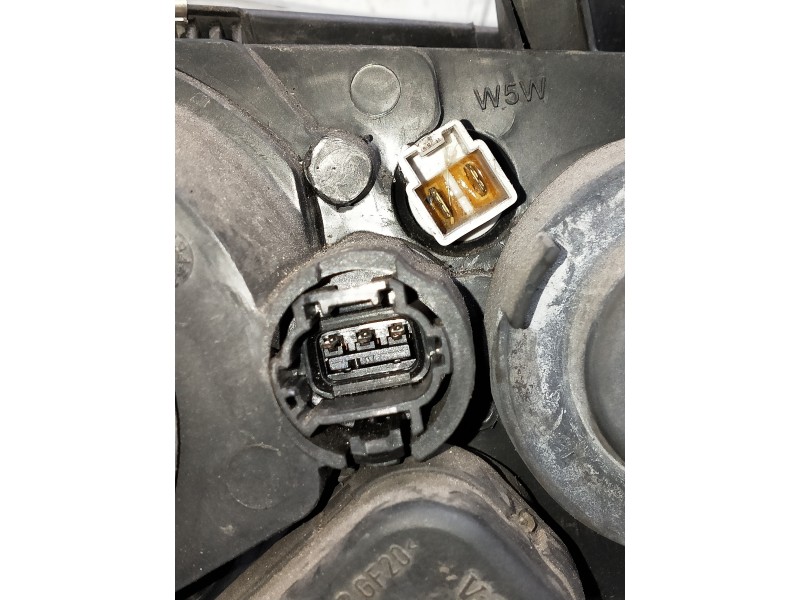 Recambio de faro izquierdo para nissan almera (n16/e) referencia OEM IAM   