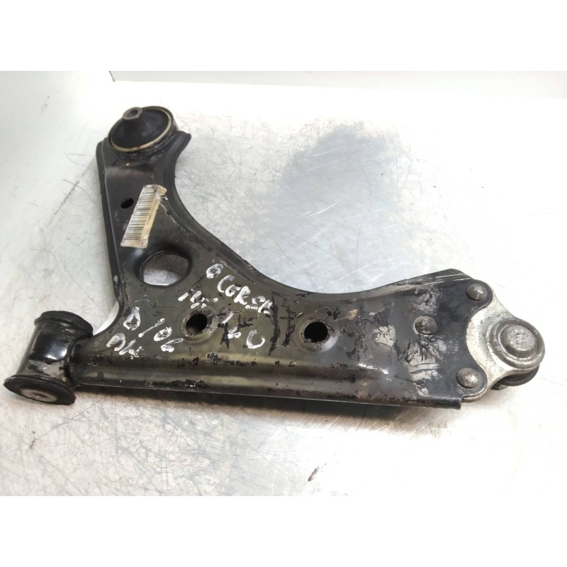 Recambio de brazo suspension inferior delantero derecho para opel corsa d 1.4 16v referencia OEM IAM   