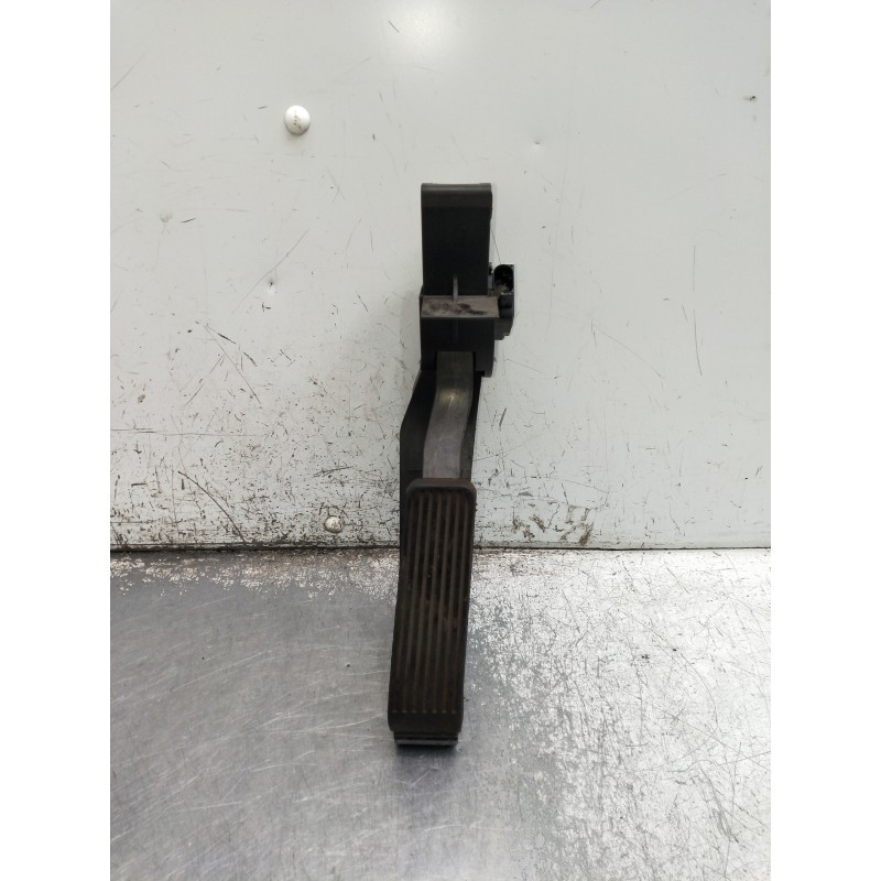 Recambio de potenciometro pedal para mercedes clase clk (w209) coupe 200 compressor (209.342) referencia OEM IAM A21130004  