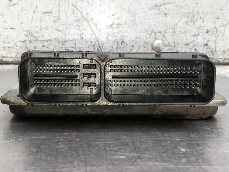 Recambio de centralita motor uce para mercedes clase clk (w209) coupe 200 compressor (209.342) referencia OEM IAM A2711539179  