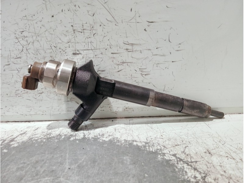 Recambio de inyector para opel zafira b referencia OEM IAM 8973762703  DENSO