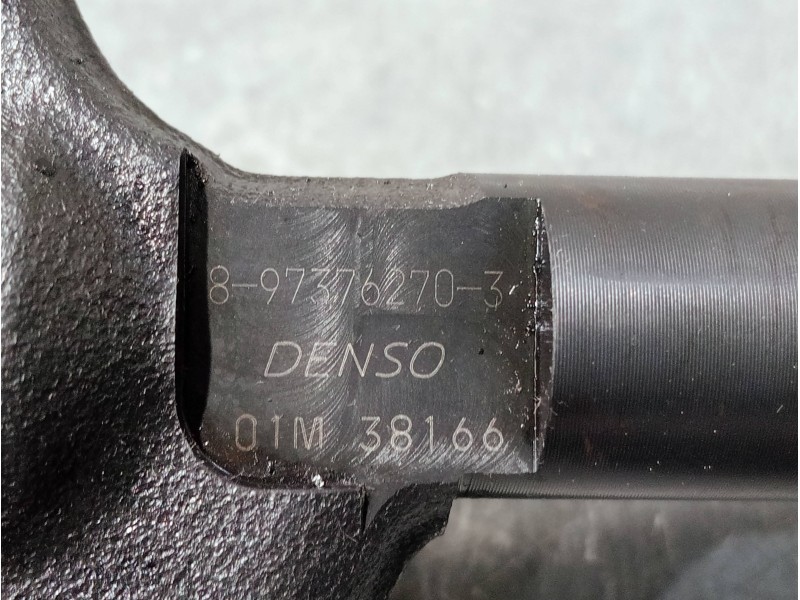 Recambio de inyector para opel zafira b referencia OEM IAM 8973762703  DENSO