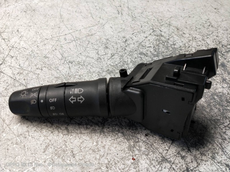 Recambio de mando luces para nissan almera (n16/e) acenta referencia OEM IAM 25540AV600  