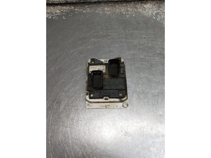 Recambio de centralita motor uce para opel corsa b referencia OEM IAM 0261204058 90532609 