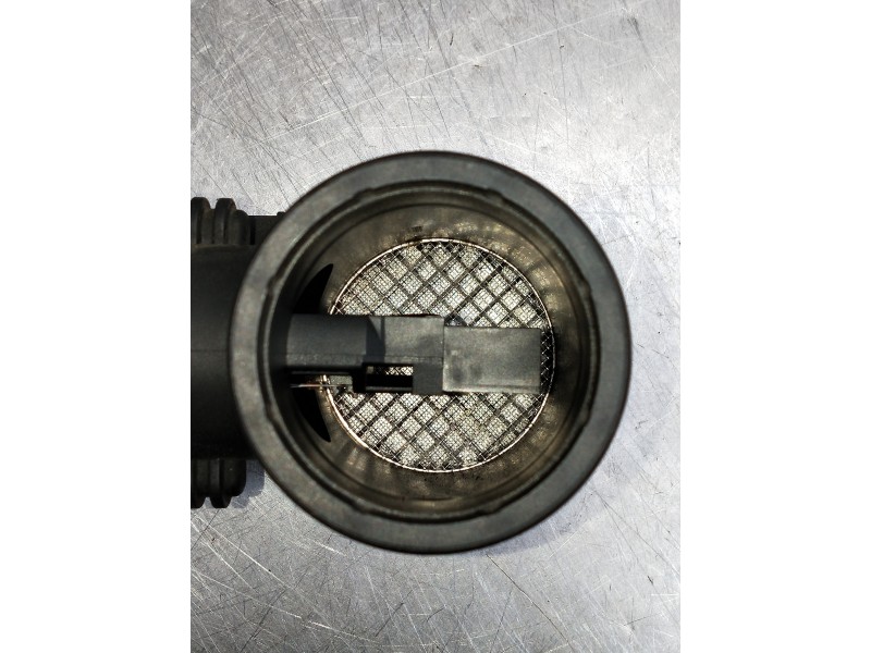 Recambio de caudalimetro para opel corsa b referencia OEM IAM 0280217123  