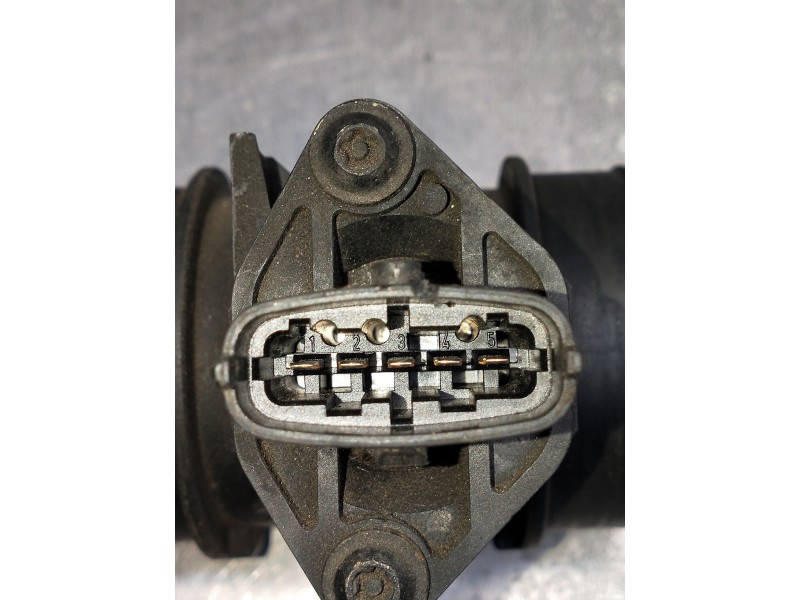 Recambio de caudalimetro para opel corsa b referencia OEM IAM 0280217123  