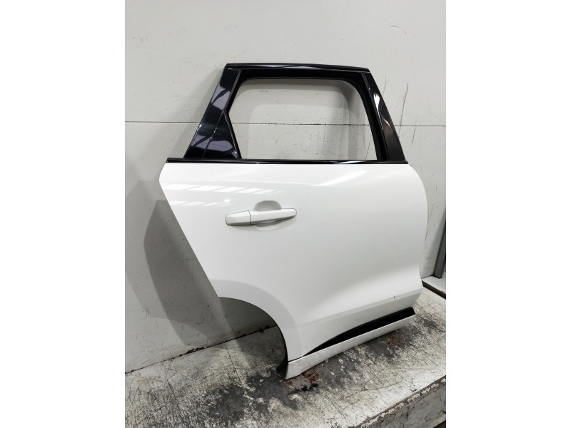 Recambio de puerta trasera izquierda para jaguar f-pace referencia OEM IAM   5P Recambio de puerta trasera izquierda para jaguar f-pace referencia OEM IAM   5P