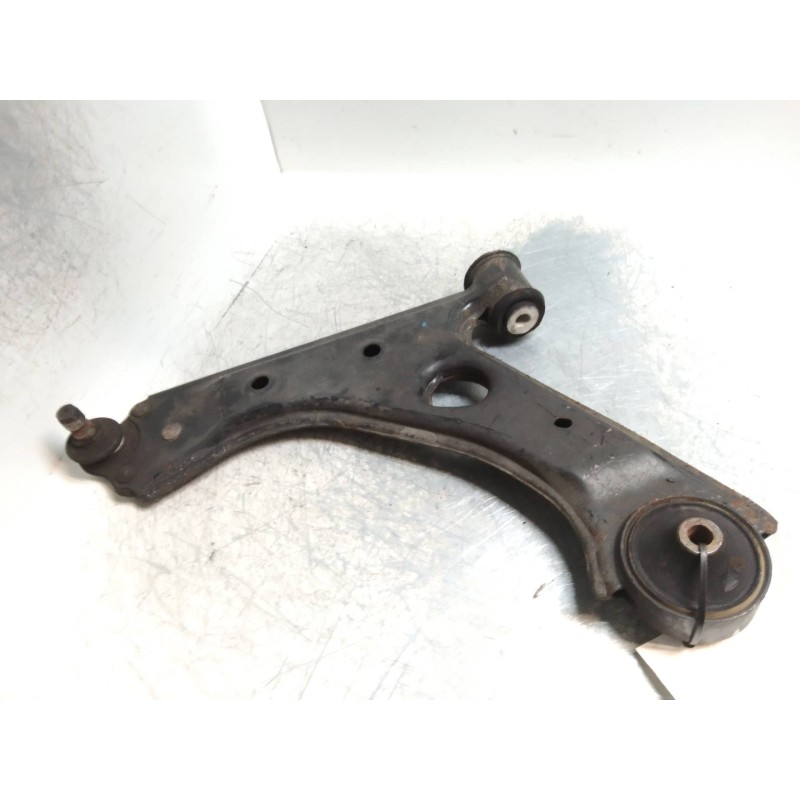 Recambio de brazo suspension inferior delantero izquierdo para opel corsa d 1.3 16v cdti referencia OEM IAM   