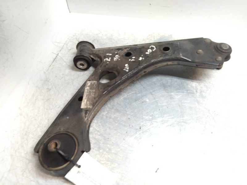 Recambio de brazo suspension inferior delantero izquierdo para opel corsa d 1.3 16v cdti referencia OEM IAM   