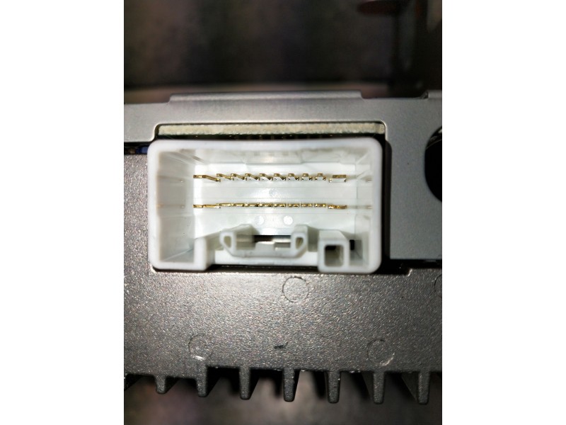 Recambio de sistema audio / radio cd para mitsubishi asx (ga0w) motion 2wd referencia OEM IAM 52247436 8701A626 