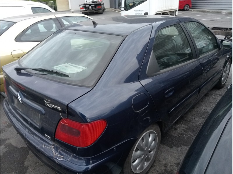 citroen xsara berlina del año 2000