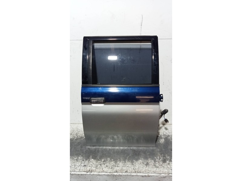 Recambio de puerta trasera derecha para mitsubishi l 200 (k6/7) 2500 td glx (4-ptas.) referencia OEM IAM   4P