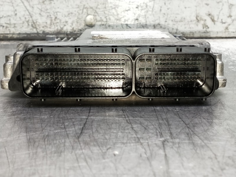 Recambio de centralita motor uce para bmw serie 3 compact (e46) referencia OEM IAM 0281010565 74420094 