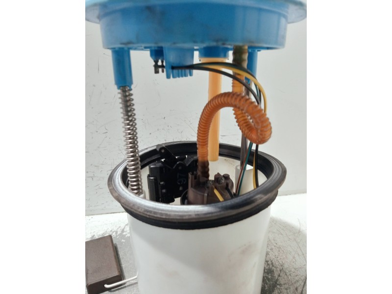 Recambio de bomba combustible para seat leon (1p1) referencia OEM IAM 1K0919051CL A2C53323172 