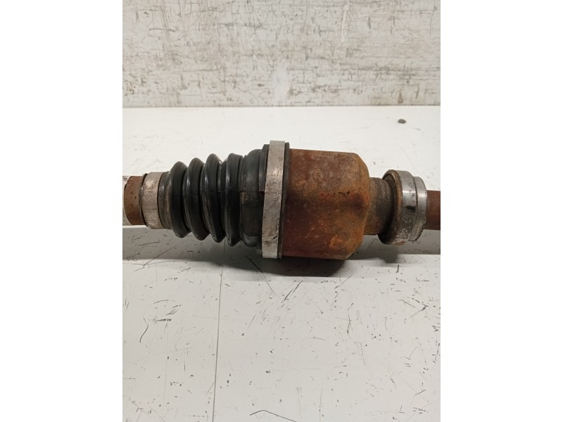 Recambio de transmision delantera derecha para citroen c4 picasso referencia OEM IAM 9675025780  