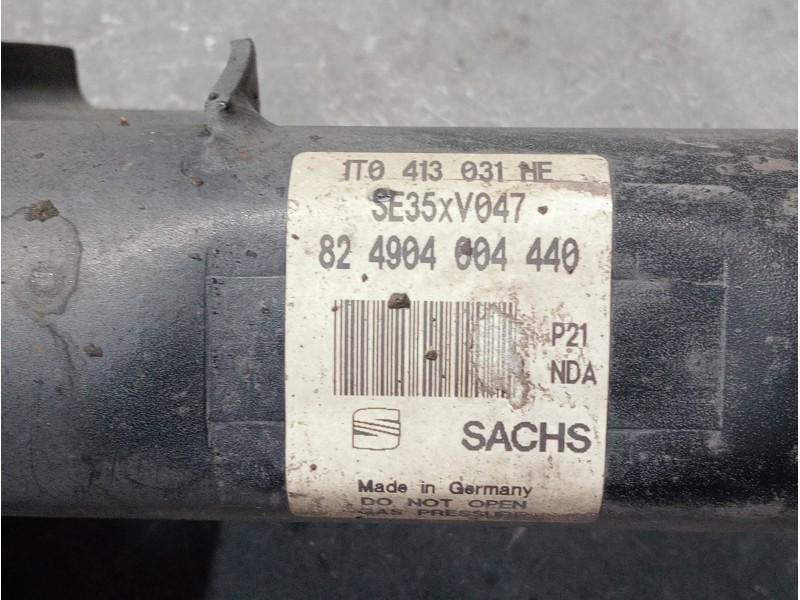 Recambio de amortiguador delantero izquierdo para seat leon (1p1) referencia OEM IAM 1T0413031 824904004440 