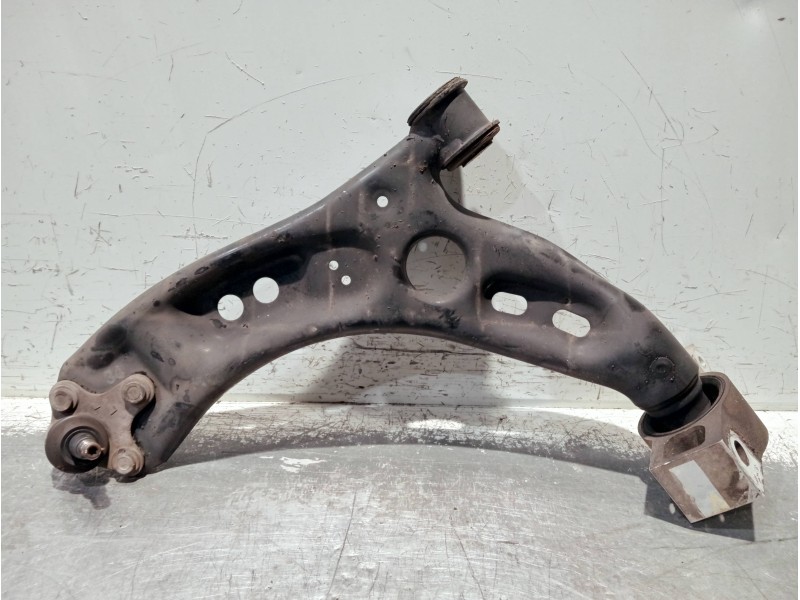 Recambio de brazo suspension inferior delantero izquierdo para seat leon (1p1) referencia OEM IAM 1K0407165C  