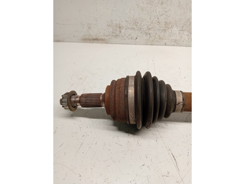 Recambio de transmision delantera derecha para citroen c4 picasso referencia OEM IAM 9675025780  