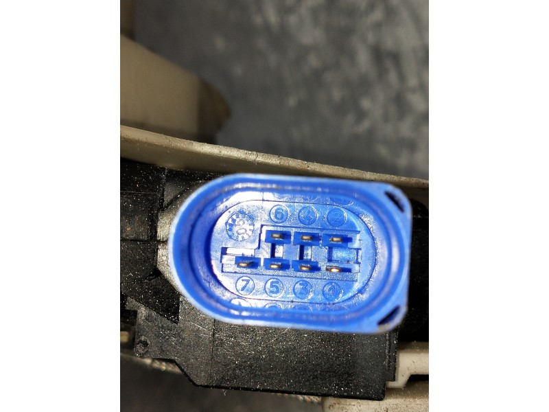 Recambio de motor cierre centralizado trasero derecho para volkswagen golf v berlina (1k1) referencia OEM IAM   5P