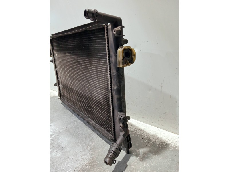 Recambio de radiador agua para seat leon (1p1) referencia OEM IAM 1K0121251CM  