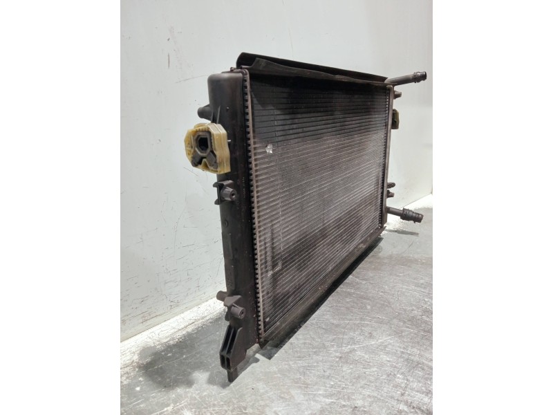 Recambio de radiador agua para seat leon (1p1) referencia OEM IAM 1K0121251CM  