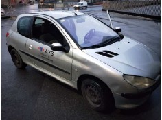 peugeot 206 berlina del año 2003