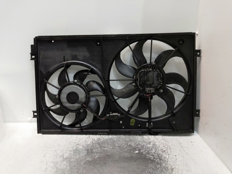 Recambio de electroventilador para seat leon (1p1) referencia OEM IAM 1K121207T  