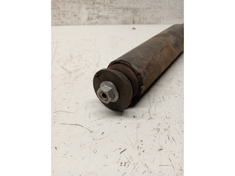 Recambio de amortiguador trasero izquierdo para citroen c4 picasso referencia OEM IAM 9806083180  