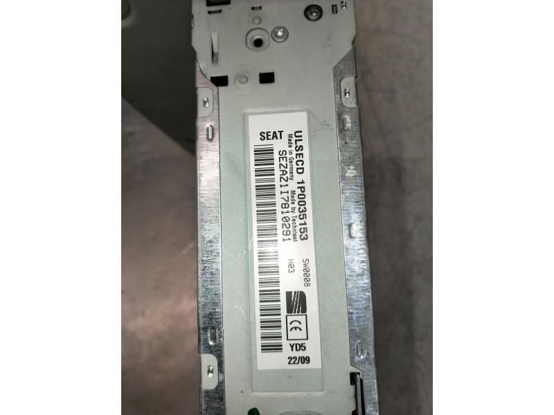 Recambio de sistema audio / radio cd para seat leon (1p1) referencia OEM IAM 1P0035153  