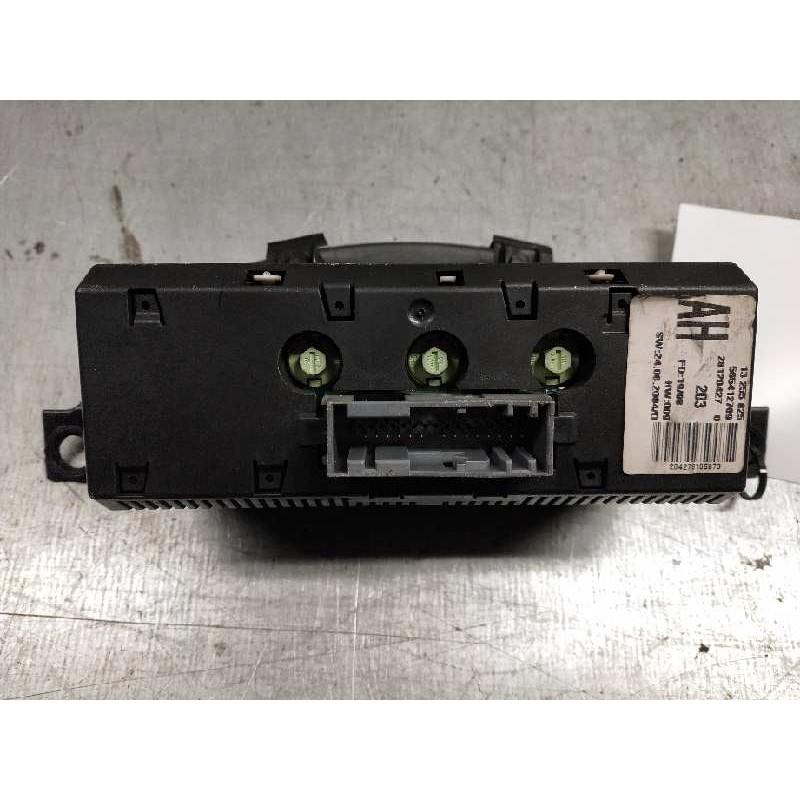 Recambio de pantalla multifuncion para opel combo (corsa c) familiar referencia OEM IAM 13255825 565412769 AH