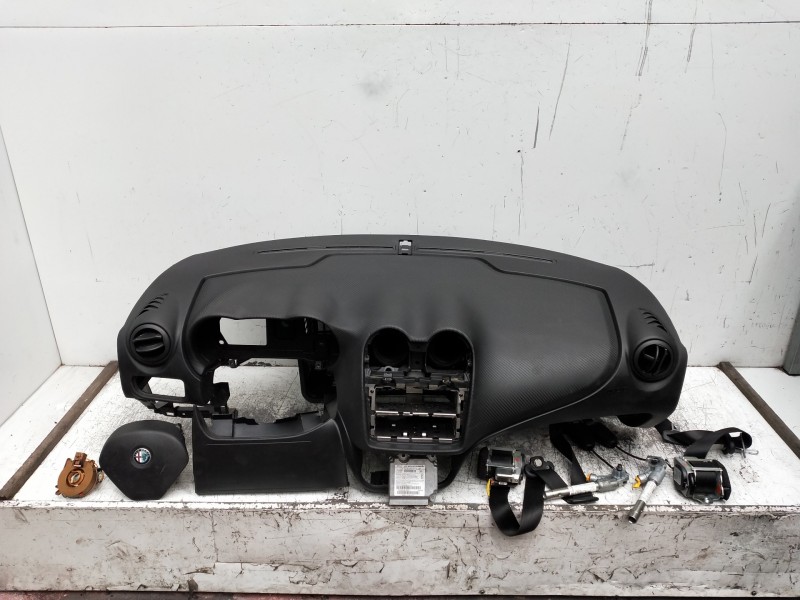 Recambio de kit airbag para alfa romeo mito (145) referencia OEM IAM 50508413  