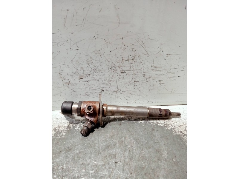 Recambio de inyector para peugeot 607 (s2) referencia OEM IAM 5U3Q9K546AA  SIEMENS