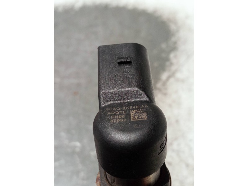 Recambio de inyector para peugeot 607 (s2) referencia OEM IAM 5U3Q9K546AA  SIEMENS