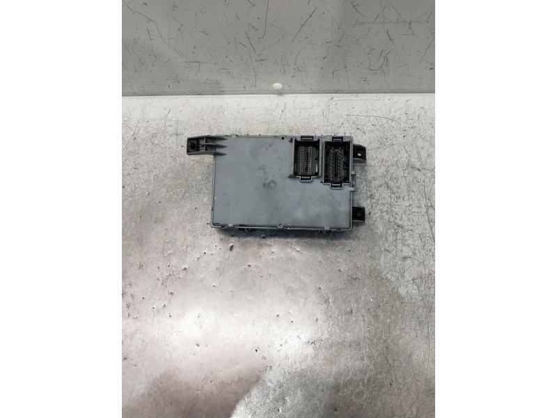 Recambio de caja reles / fusibles para alfa romeo mito (145) referencia OEM IAM 00505086540 28187861 52001202