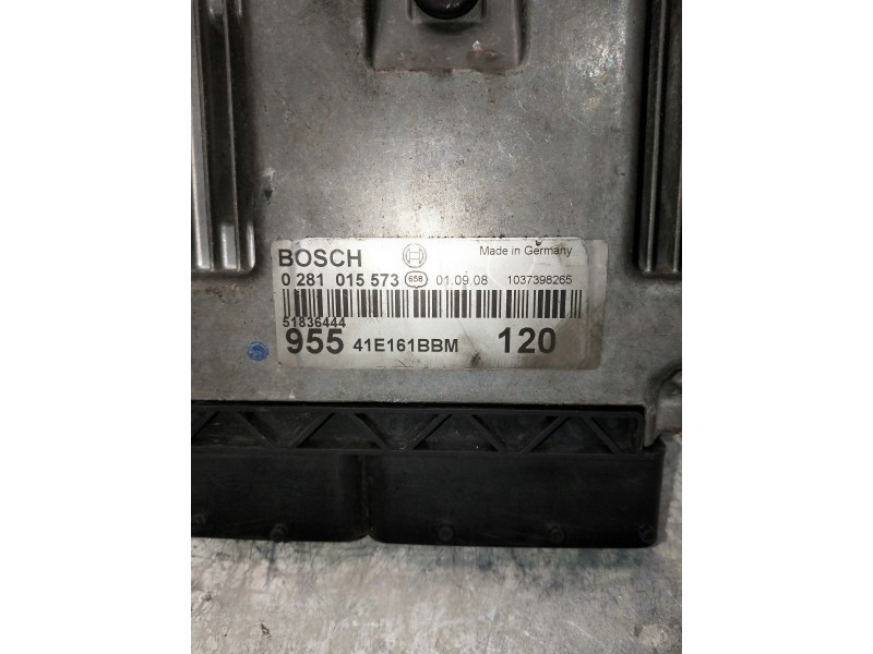 Recambio de centralita motor uce para alfa romeo mito (145) referencia OEM IAM 0281015573 51836444 95541E161BBM